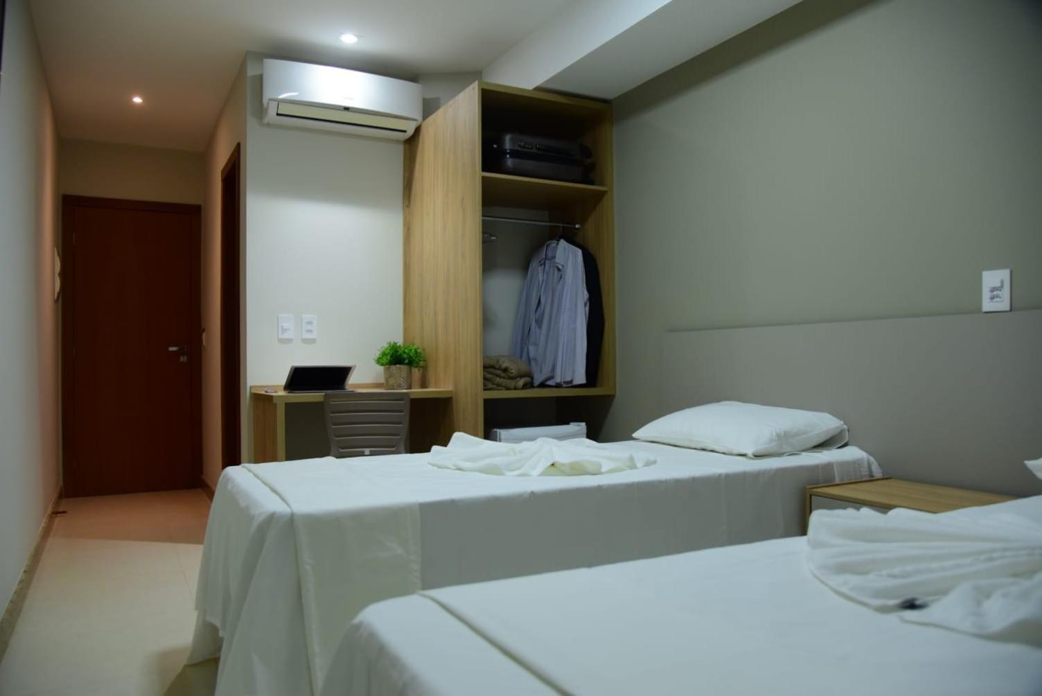 Pinheiros  Jantorno Plaza Hotel מראה חיצוני תמונה